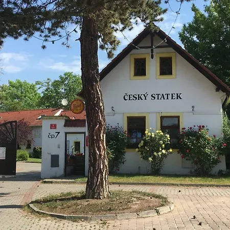 Cesky Statek-3